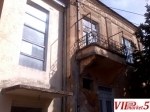Продавам спрат од куќа во центарот на Прилеп