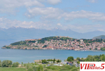 Sobi so kupatilo, parking, internet, terasa so pogled na ezero Villa Ohrid Lake View studio 10 €врa po lice apartmani